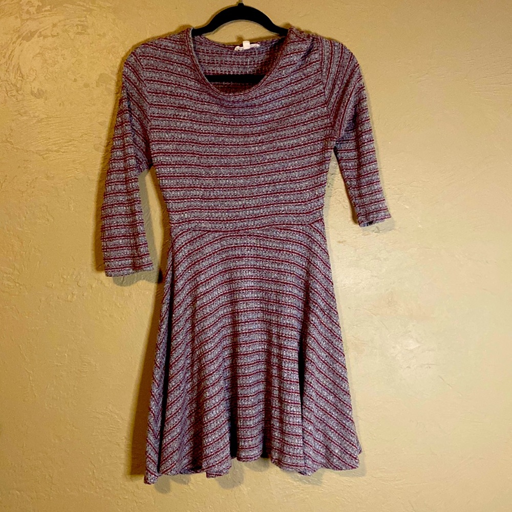 Gray and Maroon Dress perfect for fall and Christmas!